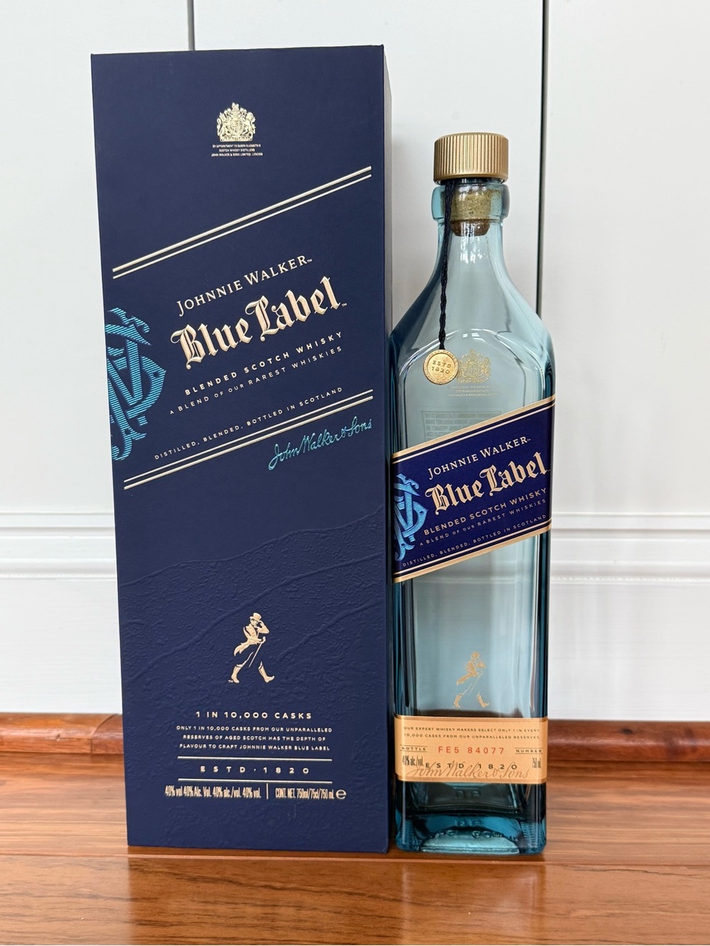 Johnnie Walker Blue Label Bottle + Box — Empty (Collector’s Display)💙